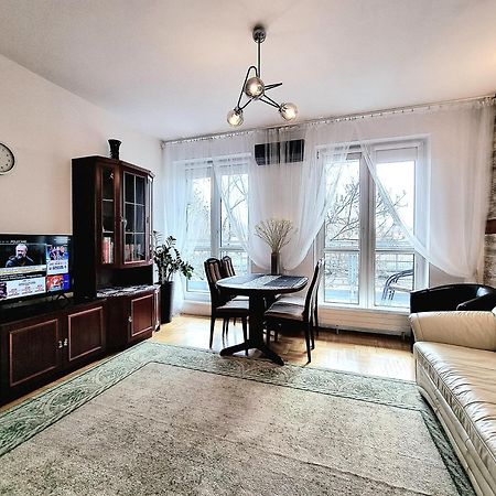 Saska Kepa Apartment Warsaw Exterior photo